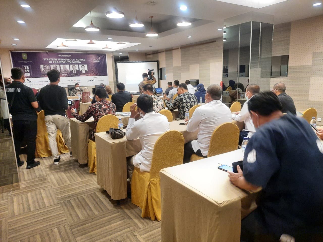 Workshop SPS Riau Sangat Membantu Kerja Humas dan Kominfo 