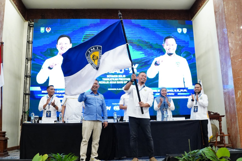 Agung Nugroho Kembali Terpilih Aklamasi Pimpin IMI Riau Periode Keempat