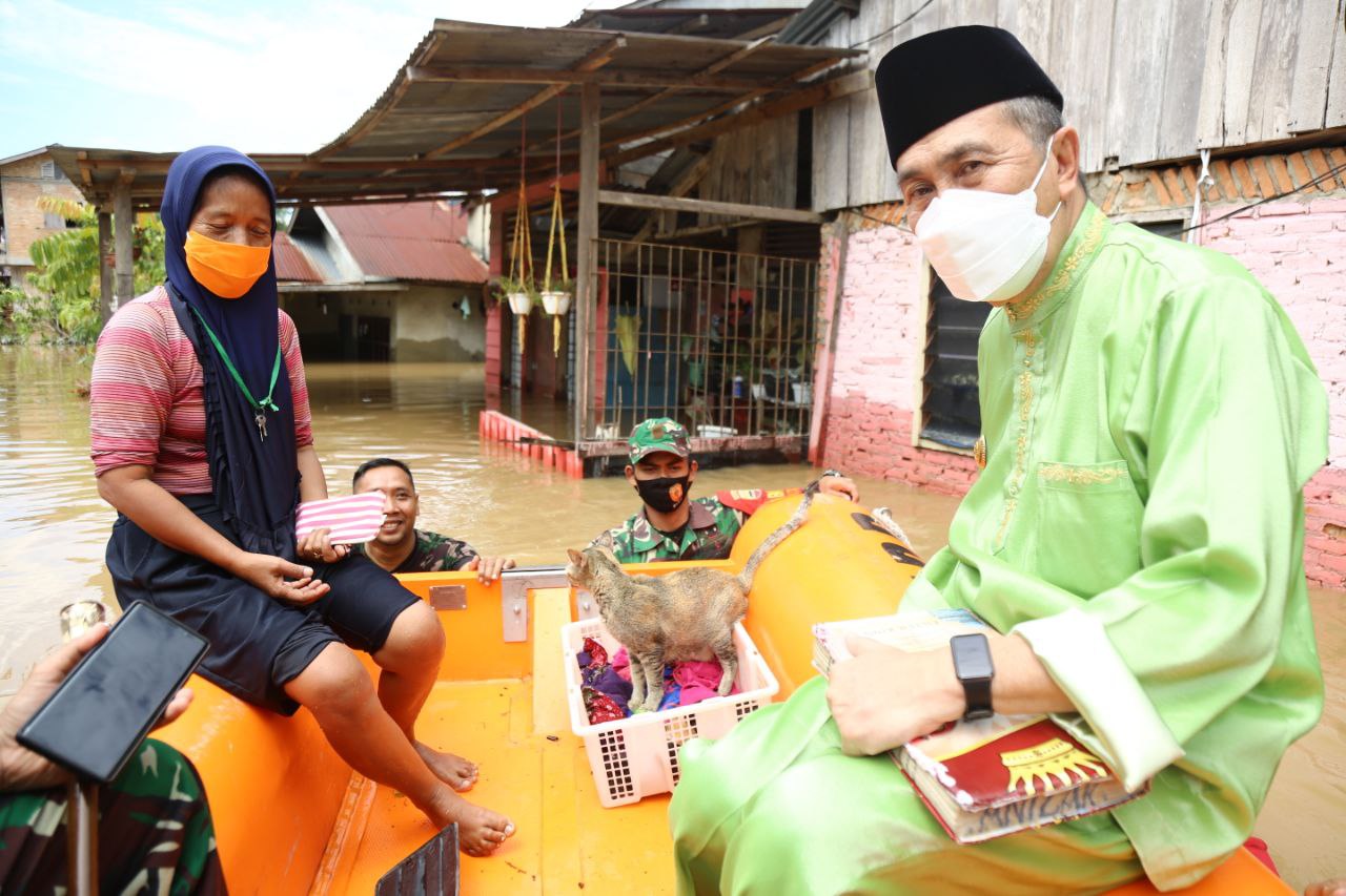Gubernur Riau Segera Koordinasikan Normalisasi Sungai Sail