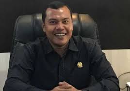 Perbaikan Jalan Di Riau Kekurangan Dana, APBD Miliaran Malah Jadi SILPA