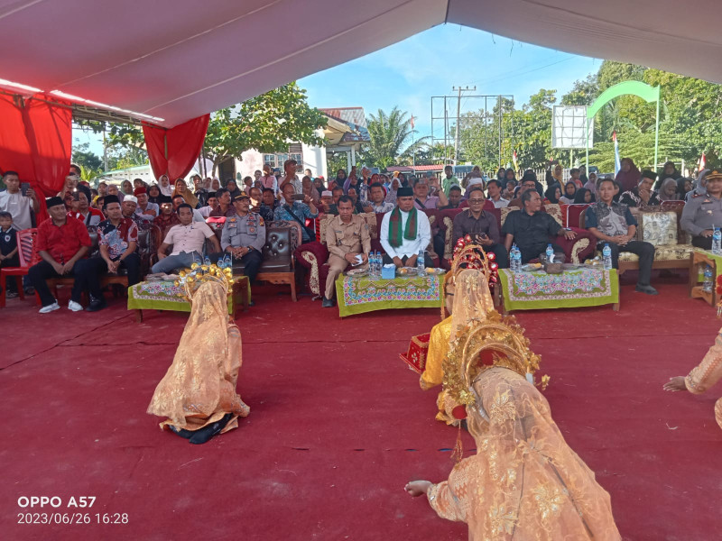 Bupati Pelalawan Ajak PT Musimmas Untuk Kerja Sama Aspal Jalan Desa Talau dan Tanjung Beringin