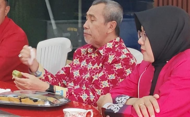 Singgung Kondisi Keuangan Daerah, Syamsuar Sentil Bupati Siak