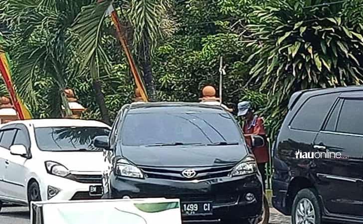Muflihun Marah ke Jukir Liar: Kalau Tidak Kasih Karcis Tangkap!