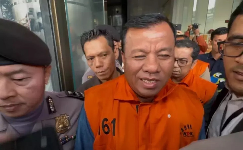 Suhardiman Amby Tersangka, Muklisin Jabat Plt Bupati Kuansing