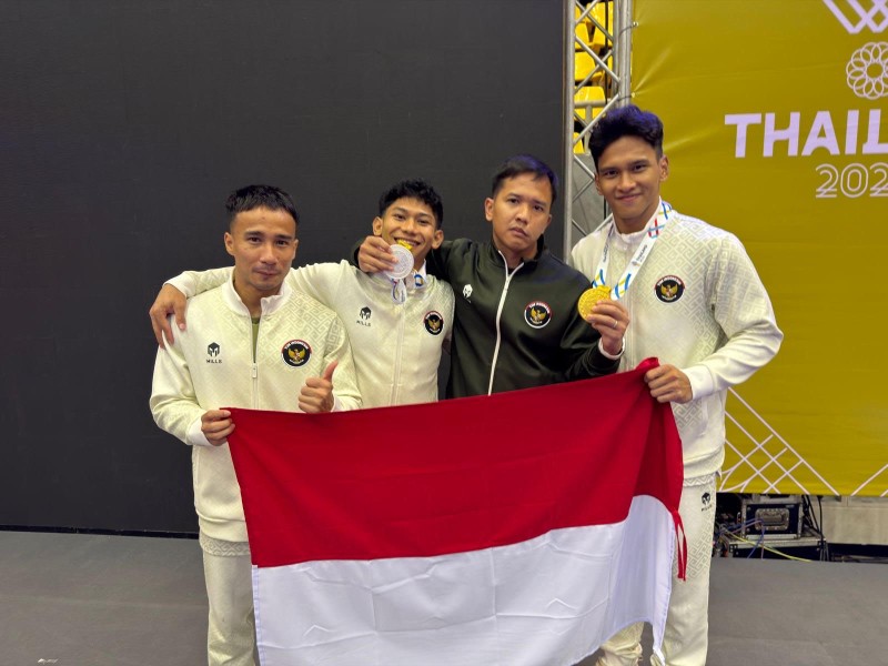 Abiyu dan Puja Raih Emas di SEA Games 2025, Plt Gubri SF Hariyanto: Riau Harumkan Indonesia
