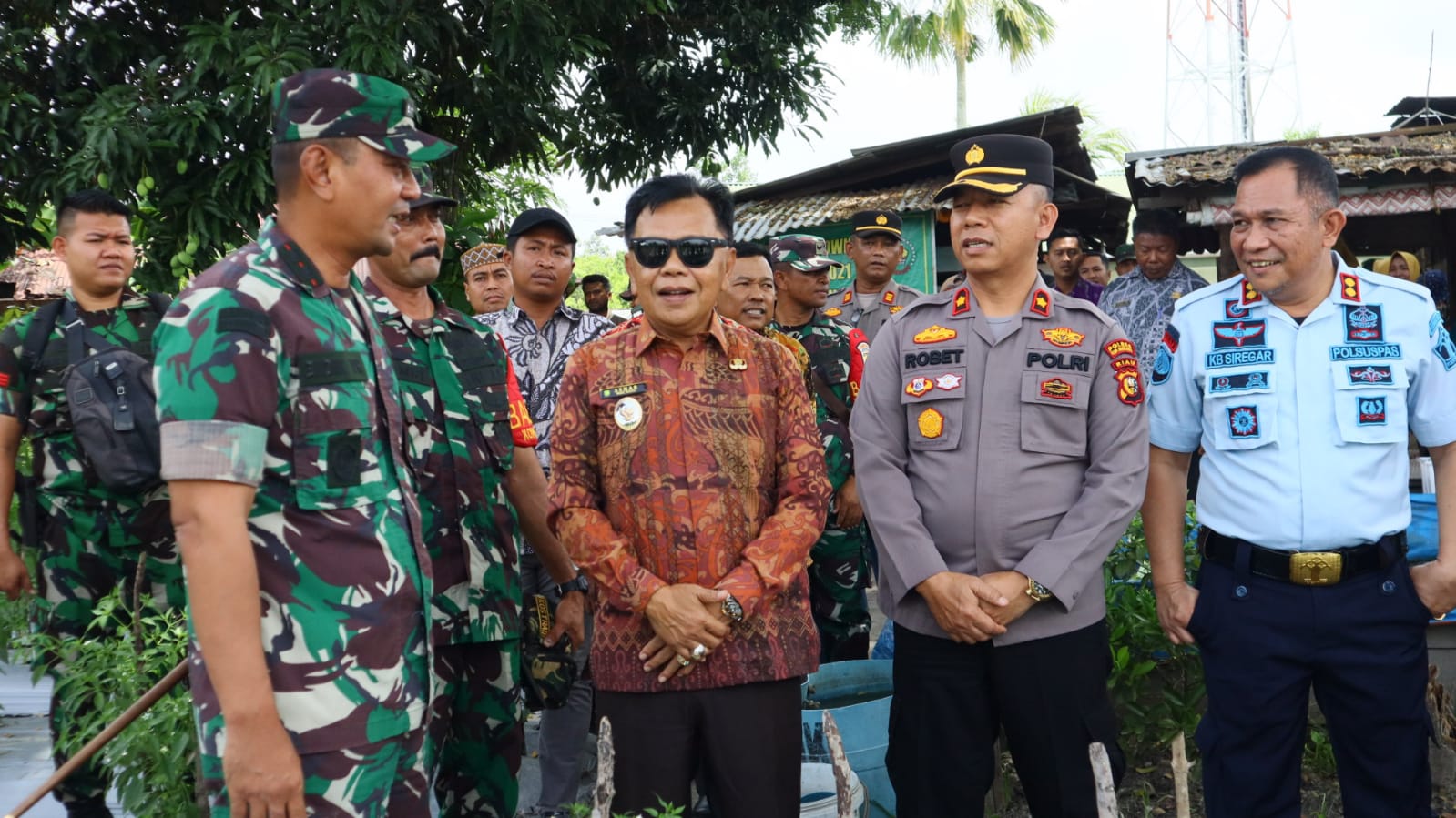 Dandim 0303 Kunker ke Meranti, Apresiasi Prajurit Kreatif Tanam Cabai Redam Inflasi.