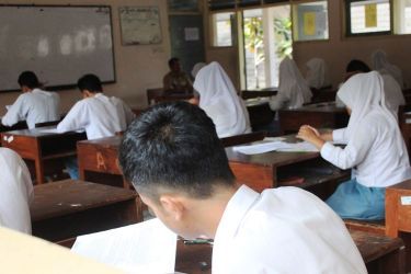 Tamatan SMP Tak Sebanding dengan Jumlah SLTA, Pemprov Riau Gagal Sediakan Fasilitas Pendidikan?