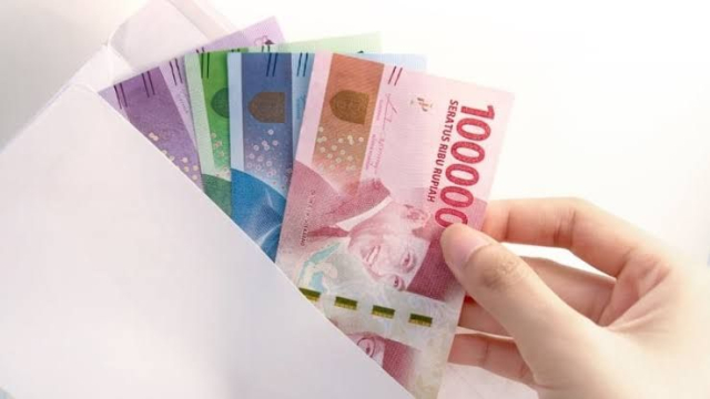 THR PNS di Riau Mulai Disalurkan