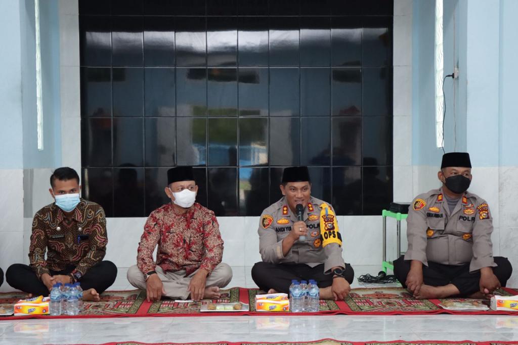 Polsek Tebingtinggi Bersama TNI dan PSSI Meranti Kirimkan Doa untuk Korban Tragedi Kanjuruhan