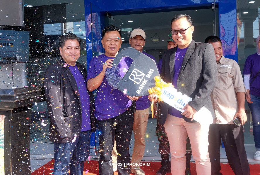 Plt Bupati Asmar Buka Panen Hadiah Simpedes BRI Selatpanjang