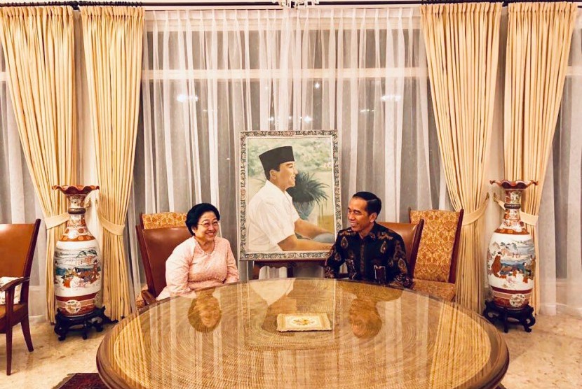 Sebut Megawati Layaknya Ibu, Jokowi: Wajar Jika Ada Perbedaan Ibu-Anak