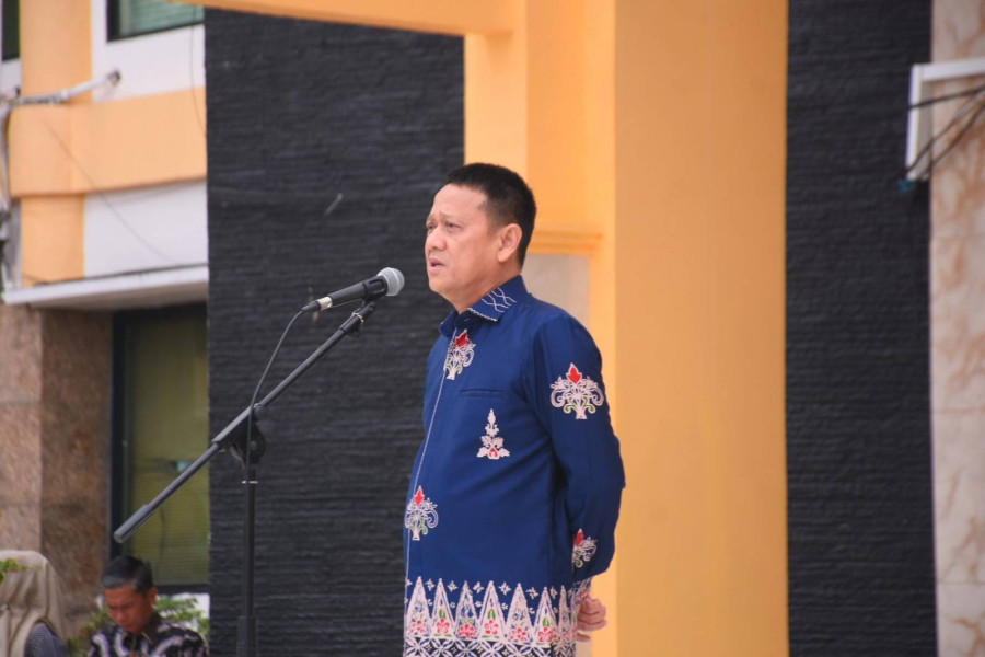 Kepala Laboratorium PUPR Kampar diduga menerima uang transfer dari sejumlah rekanan proyek