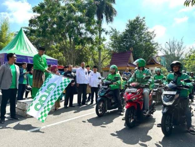Program Anterin Dong  Disdukcapil Banyak Dimanfaatkan Warga Pekanbaru, Sehari Puluhan KTP Diantar