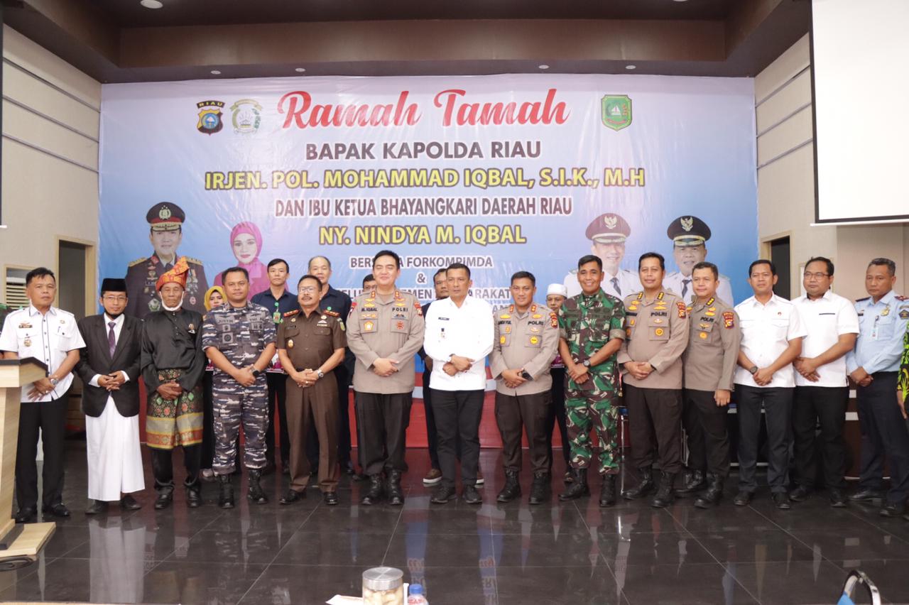 Silaturahmi dengan Pemkab Meranti, Kapolda Riau Berharap Kinerja Polri dan TNI Terus Didukung