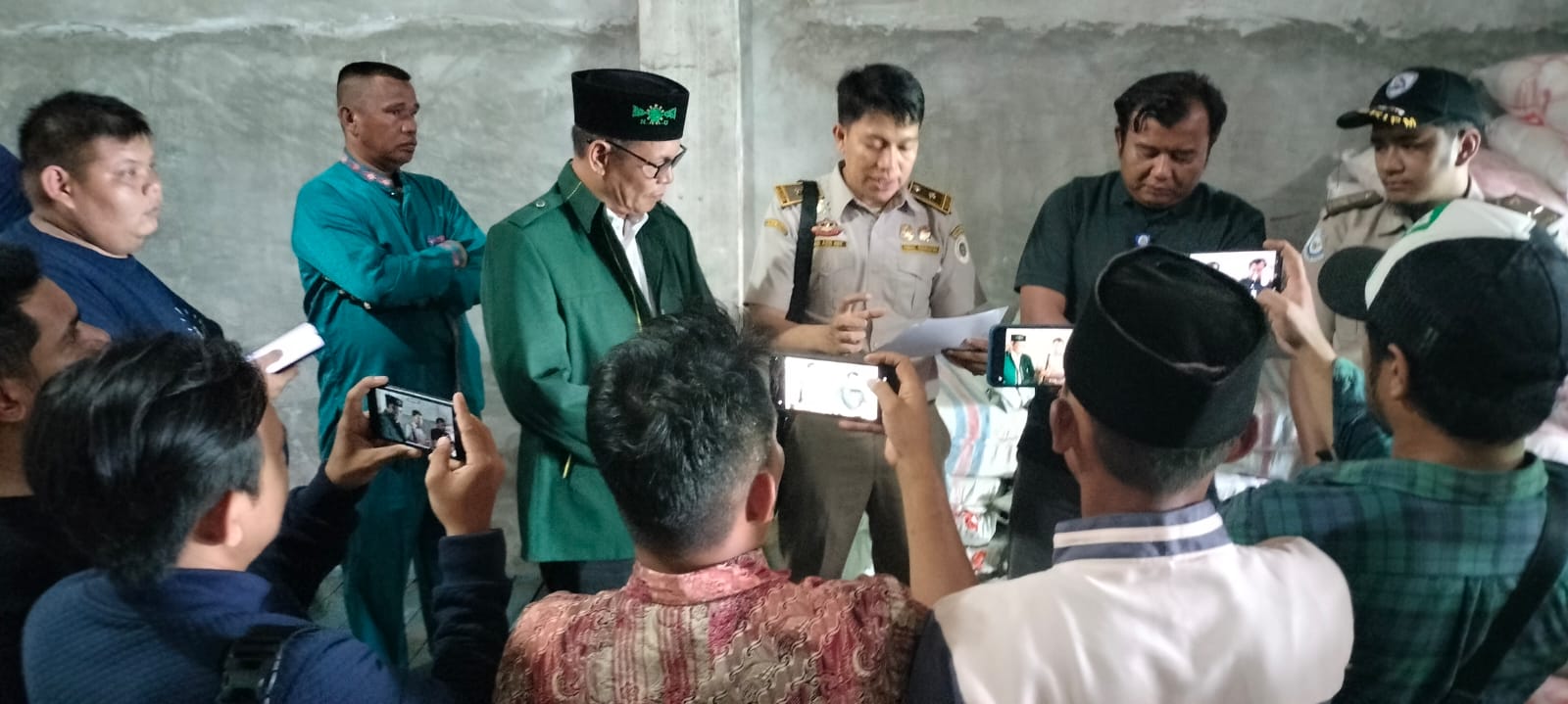 Isu Bakso ada Bercampur Olahan Daging Babi ,Sudah di Cek Sejumah Pihak Ini Hasilnya..