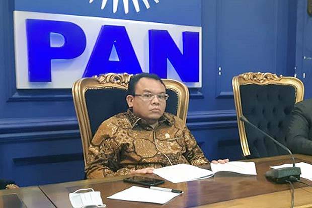 PAN Desak Jokowi Ganti Nadiem Buntut Mundurnya NU dan Muhammadiyah dari POP