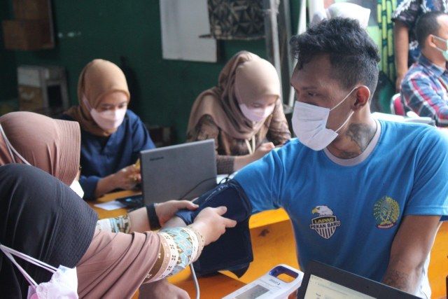 1.250 Warga Binaan Lapas Pekanbaru Terima Vaksin Booster