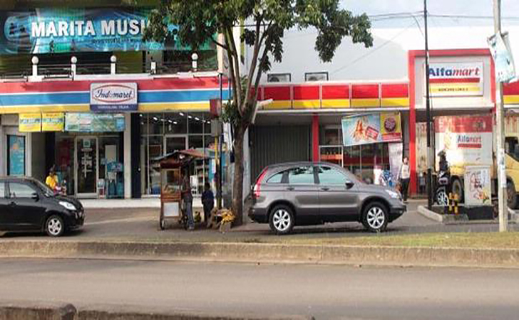 Parkir Di Alfamart Gratis, Indomaret Masih Berbayar