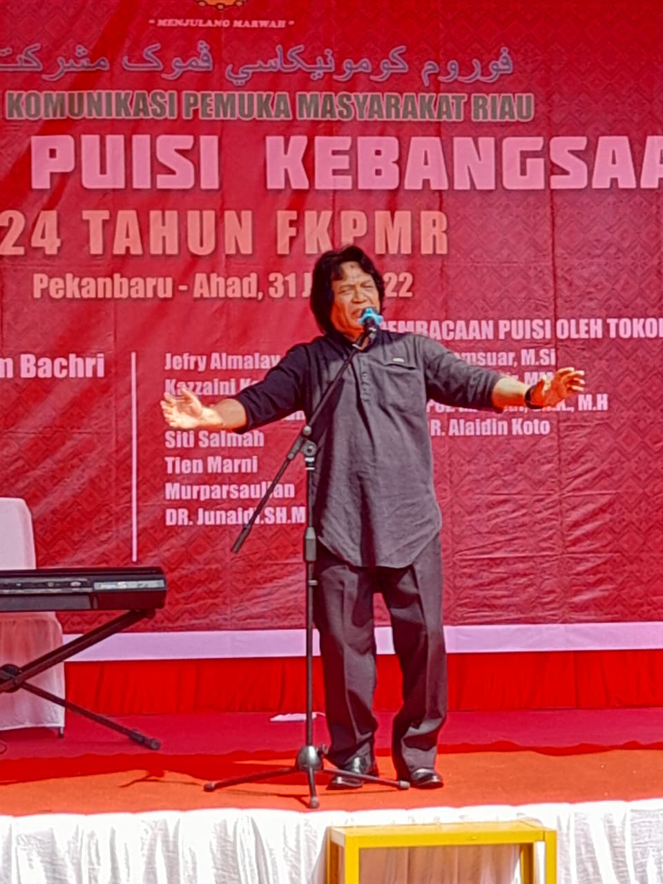 Rayakan Hari Jadi ke-24, FKPMR Gelar Parade Puisi Kebangsaan 