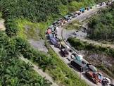 Kemacetan Parah di Jalur Sumbar - Riau, Oknum Pemuda Disebut Jadi Pemicu Macet hingga 6 Jam
