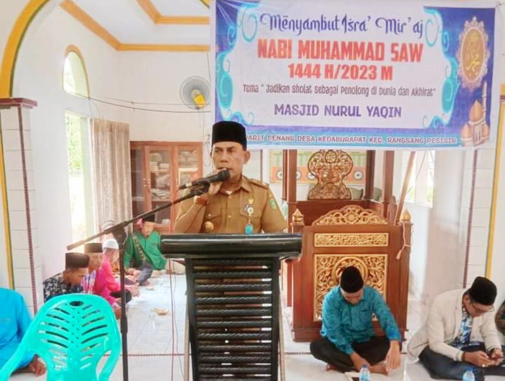 Kades Kedaburapat Mahadi Hadiri isra' mikraj di Masjid Arrohmah.