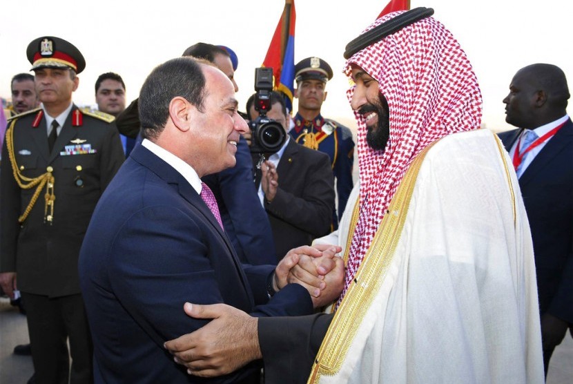 Pangeran Saudi Kunjungi Al-Azhar Di Kairo