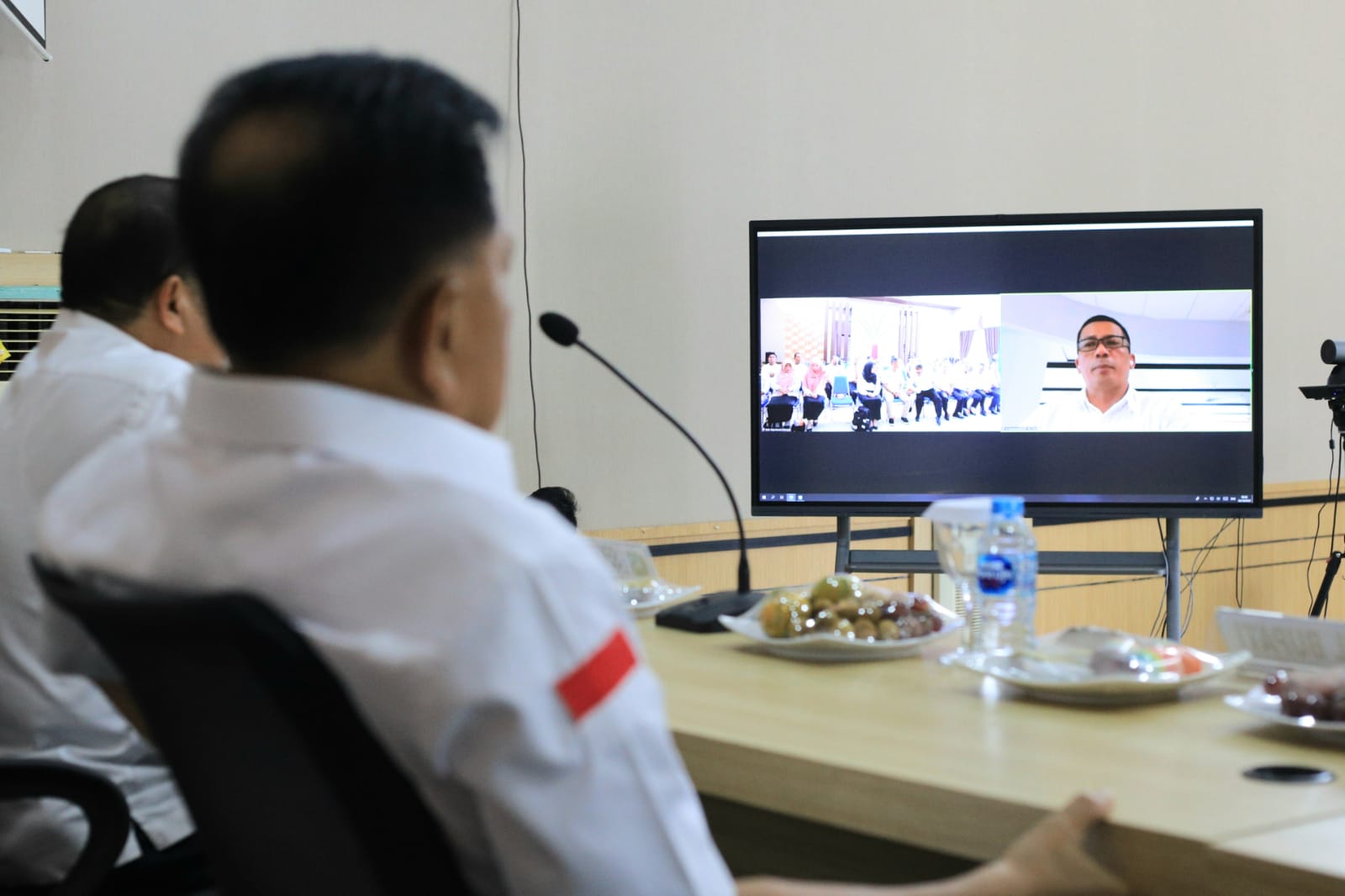 Bupati Meranti Serahkan DIPA APBD-P 2022