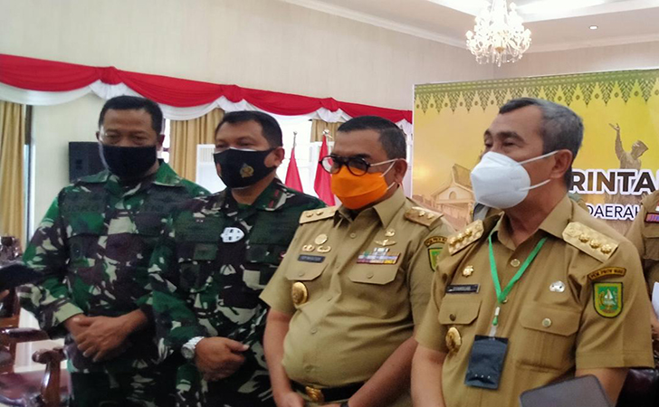 Hubungan yang Tak Harmonis Penyebab Edy Natar Ganti Pejabat Warisan Syamsuar
