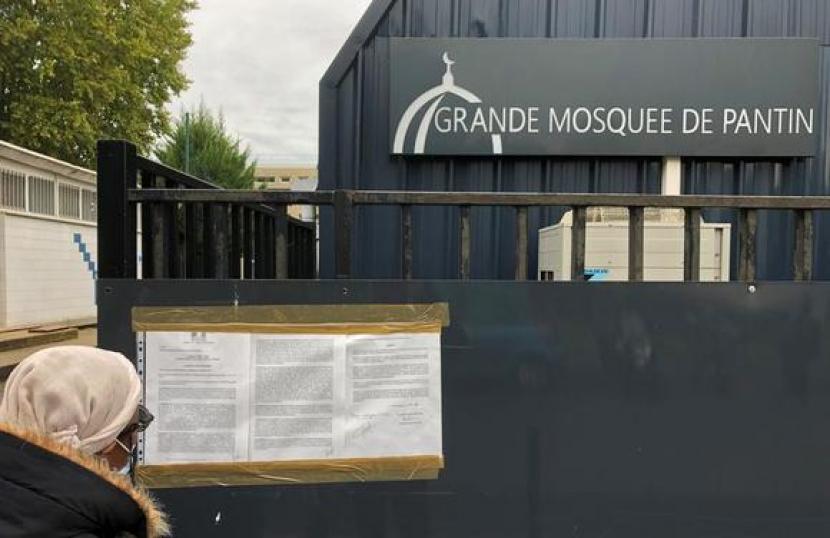 Prancis Berupaya Tutup Lebih Banyak Masjid
