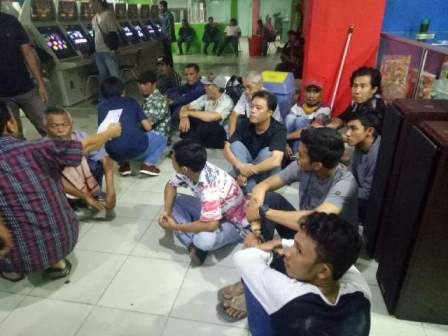 Polisi Tetapkan 13 Tersangka Judi Gelper di Pasar Bawah Pekanbaru