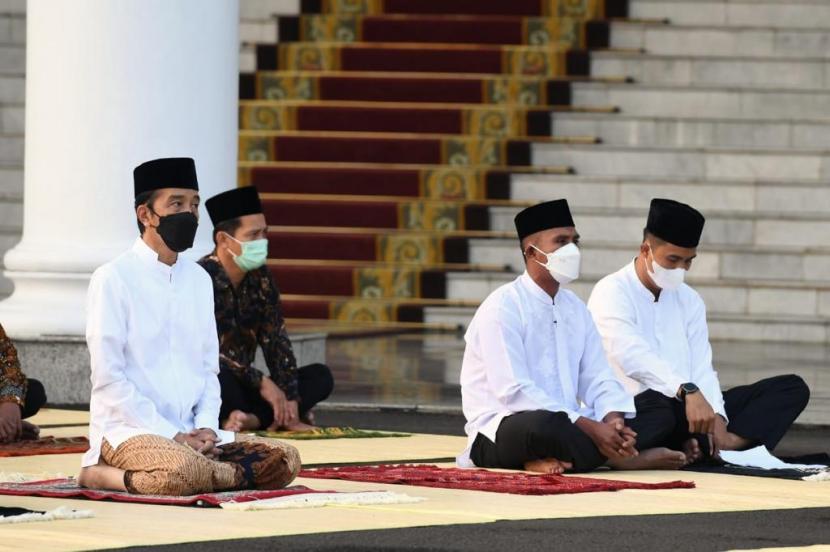 Saatnya Presiden Jokowi Pimpin Taubat Nasional