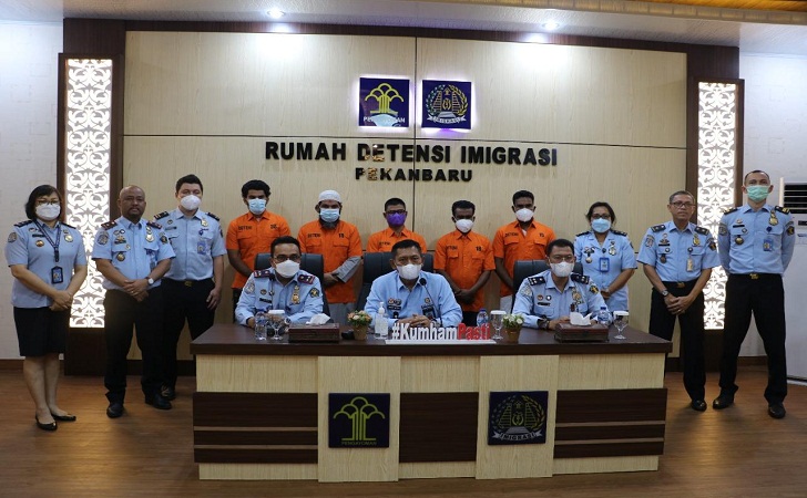 Sejumlah WNA Ditindak Tegas Usai Lakukan Pelanggaran Kimigrasian di Riau