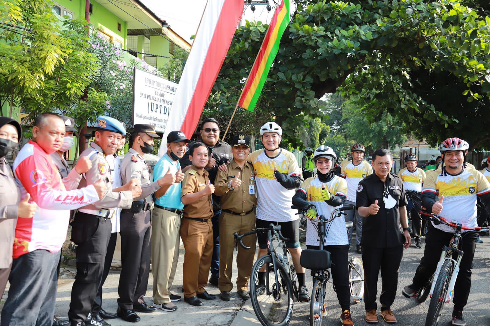 Fun Bike Hari Bhayangkara  Polda Riau Berlangsung Semarak, Brigade Band Persembahkan Lagu ‘Together 