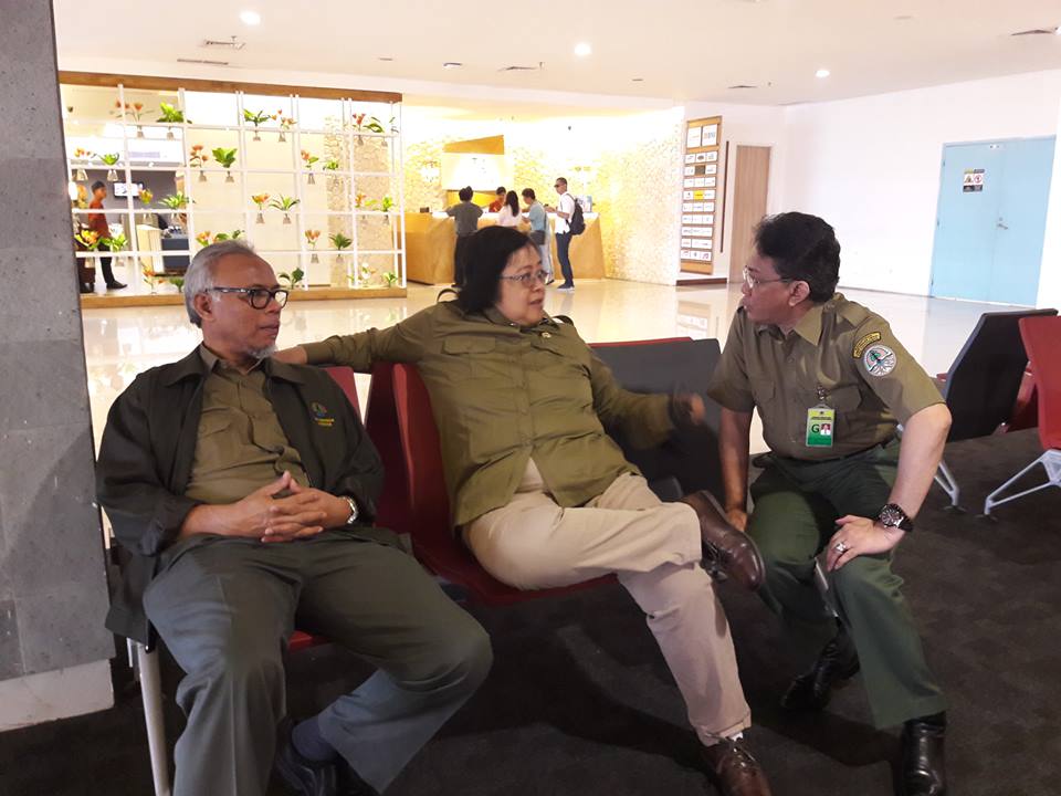 DPRD Riau Tuding Menteri LHK, Siti Nurbaya Main Mata Dengan 104 Perusahaan Perusak Hutan