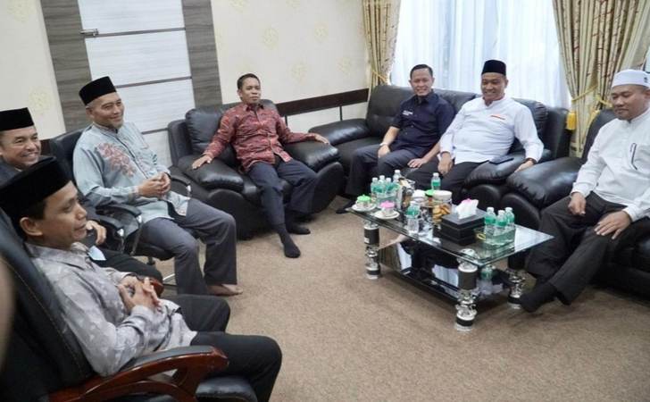 Ulama Nasehati Agung Nugroho-Markarius Bagaimana Jadi Pemimpin Amanah