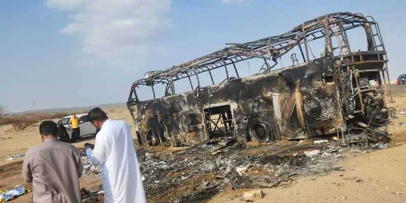 Kemlu Rilis Potret Bus Jemaah Umrah Indonesia yang Hangus Terbakar