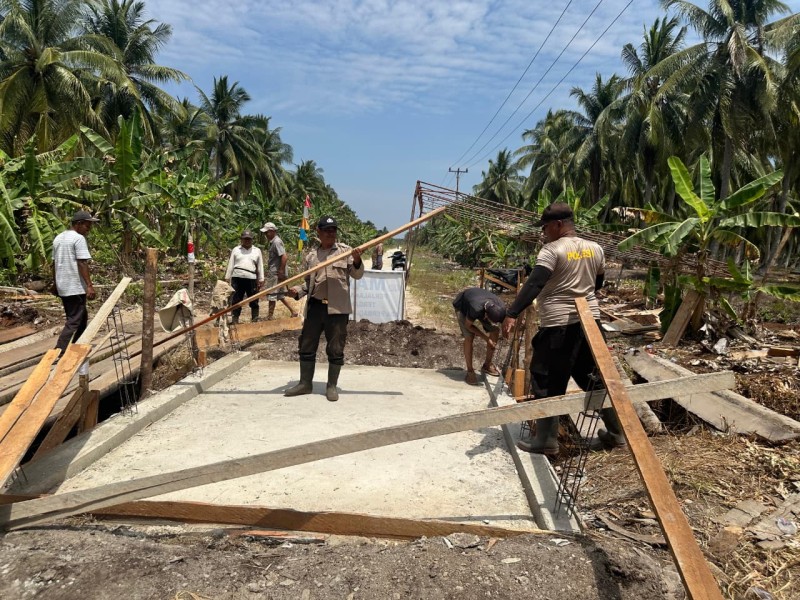 Jembatan Merah Putih Presisi Polres Meranti Hampir Rampung