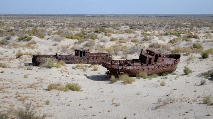 Aral Danau Terluas yang Menemui Ajal Berubah Menjadi Padang Pasir Mengering