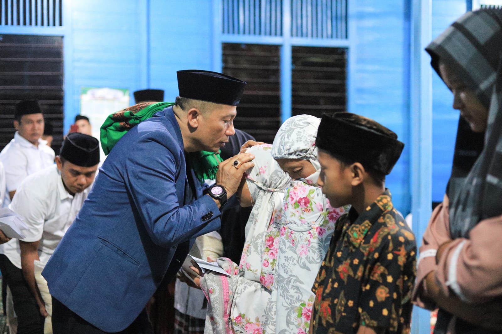 Safari Ramadhan di Desa Padang Kamal, Bupati HM Adil : Semoga Puasa Tahun ini Penuh Berkah