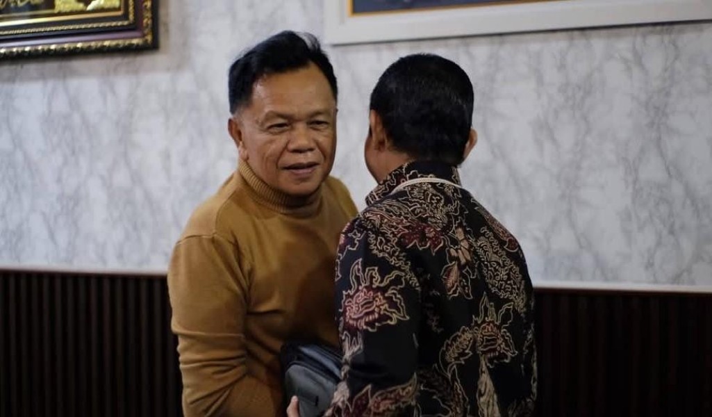 Gaji Perangkat Desa Tertunggak 7 Bulan, Bupati Asmar Dikritik Gagal Pimpin Meranti