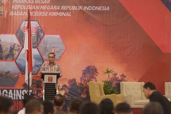 Wakil Gubernur Riau Edy Natar  Buka Acara Sosialisasi Kebakaran Hutan dan Lahan (Karhutla)