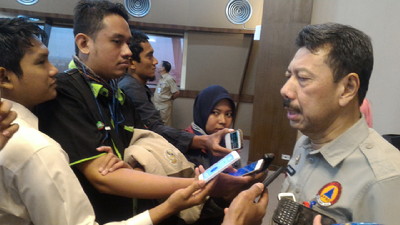 Pemprov Riau Salurkan Alat Swab Anti Gent ke Kabupaten Kota