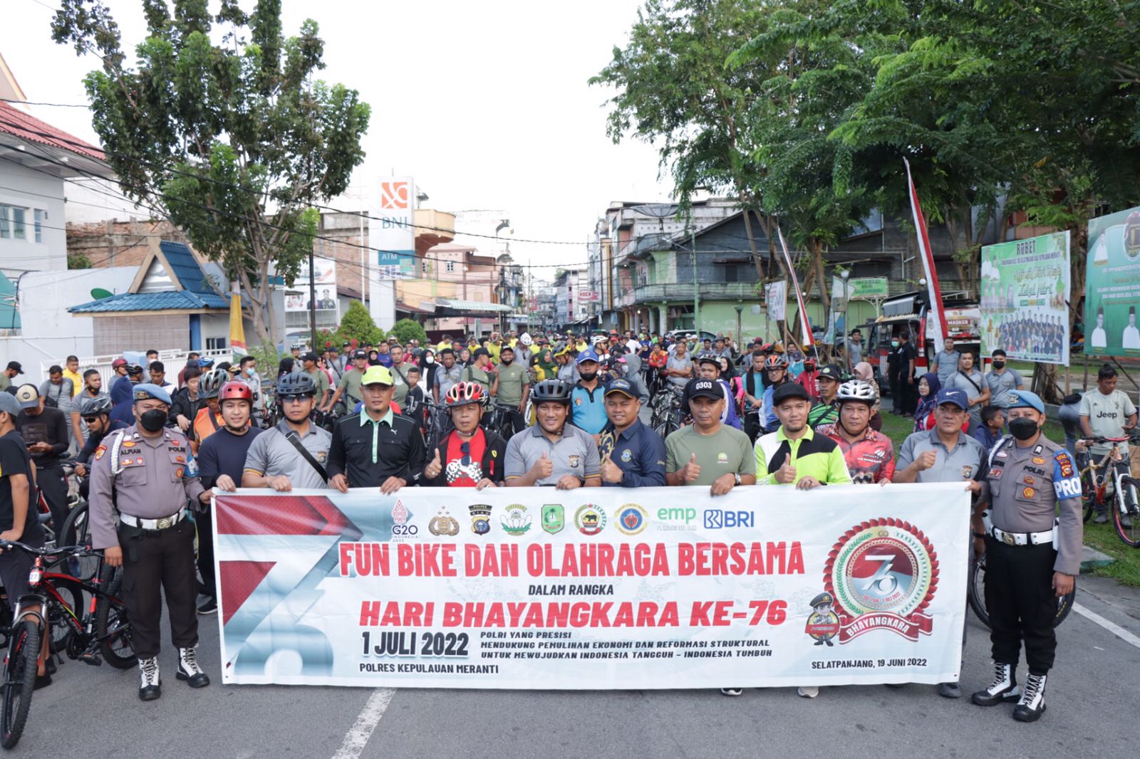 Sambut Hari Bhayangkara ke-76, Polres Meranti Gelar Fun Bike dan Olahraga Bersama