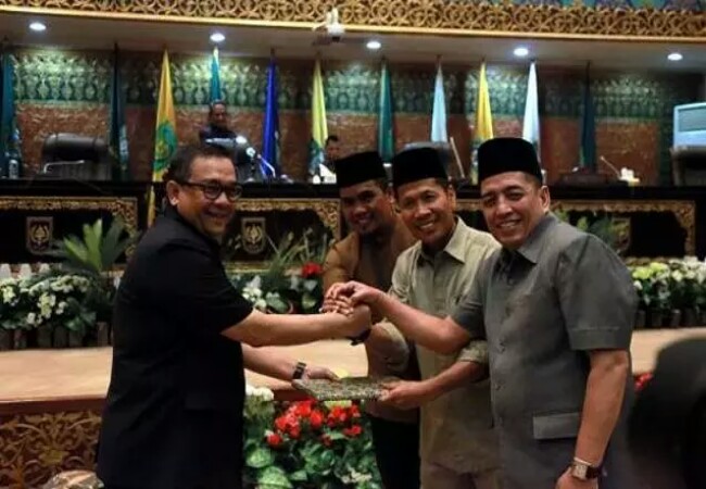 Tanggapan Fraksi DPRD Riau Tentang Pendapatan Daerah Turun di APBD 2020