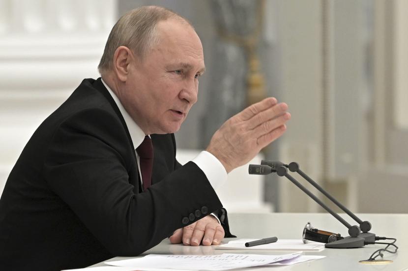 Senat AS Sebut Putin Penjahat Perang