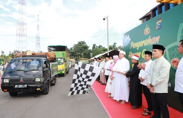 Polda Riau Sumbang 207 Hewan Kurban untuk Didistribusikan