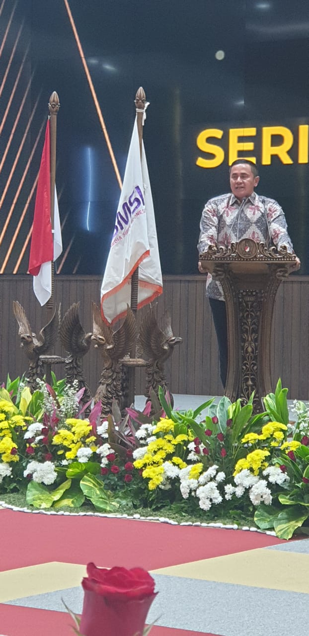 Buku 'Loper Koran Jadi Jenderal' Dibedah, Dudung Memang Tokoh Inspiratif