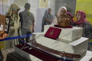 Pameran Mahkota Sultan Siak Jadi Magnet Pekan Budaya Melayu Serumpun