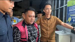 Kejari Pekanbaru Tangkap Buronan Terpidana Kasus Korupsi Tahun 2021