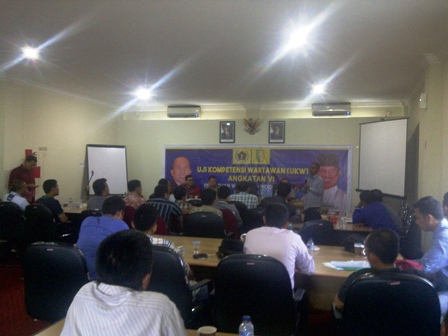 UKW PWI Riau Angkatan ke-6 Ditutup, Dua Wartawan Tidak Kompeten